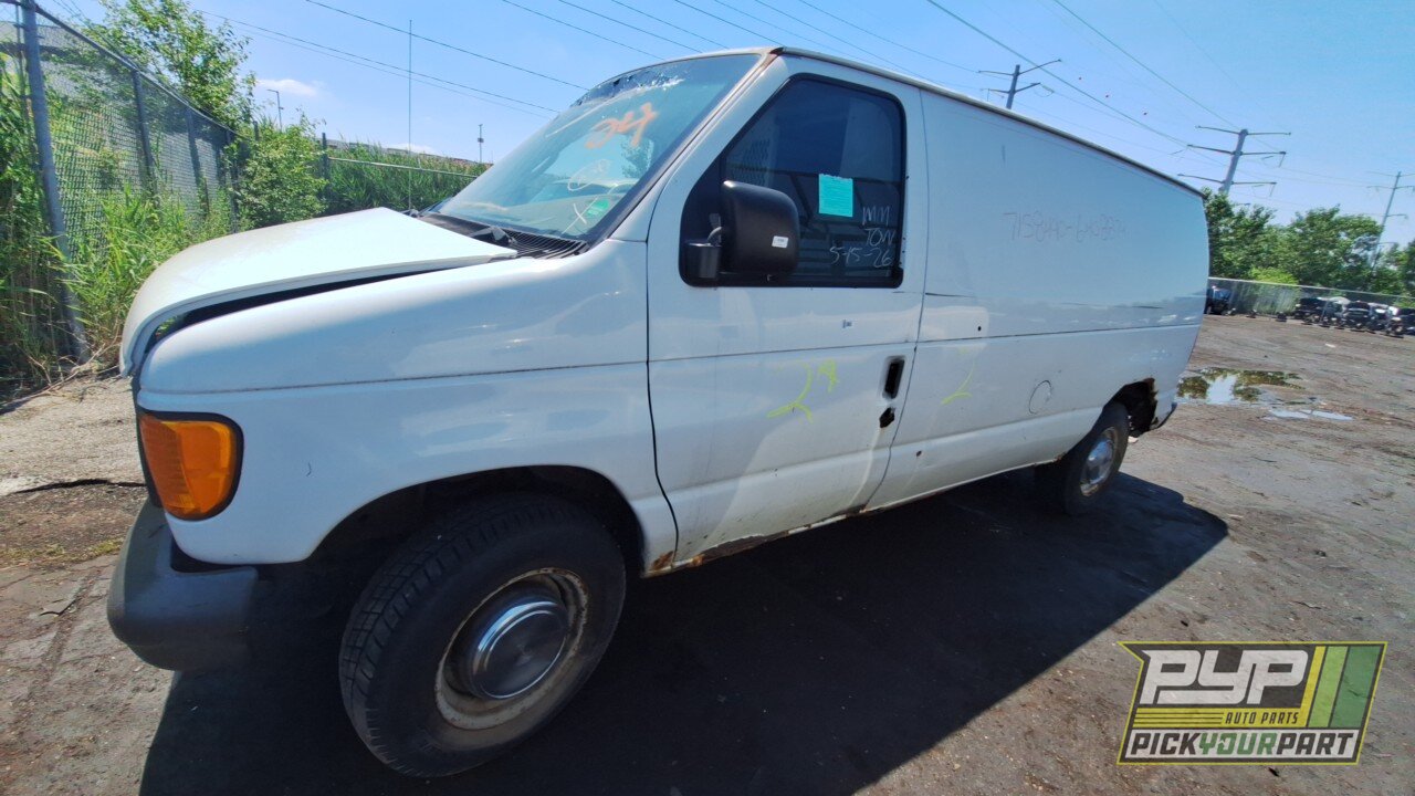 Photo of 2003 Ford E-250