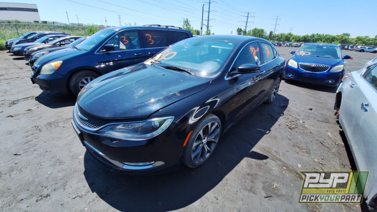 Photo of 2015 Chrysler 200