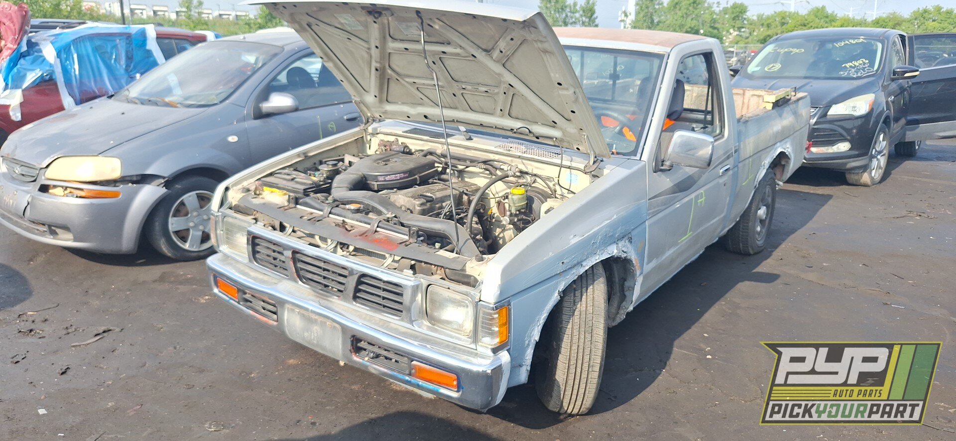 Photo of 1997 Nissan Pickup