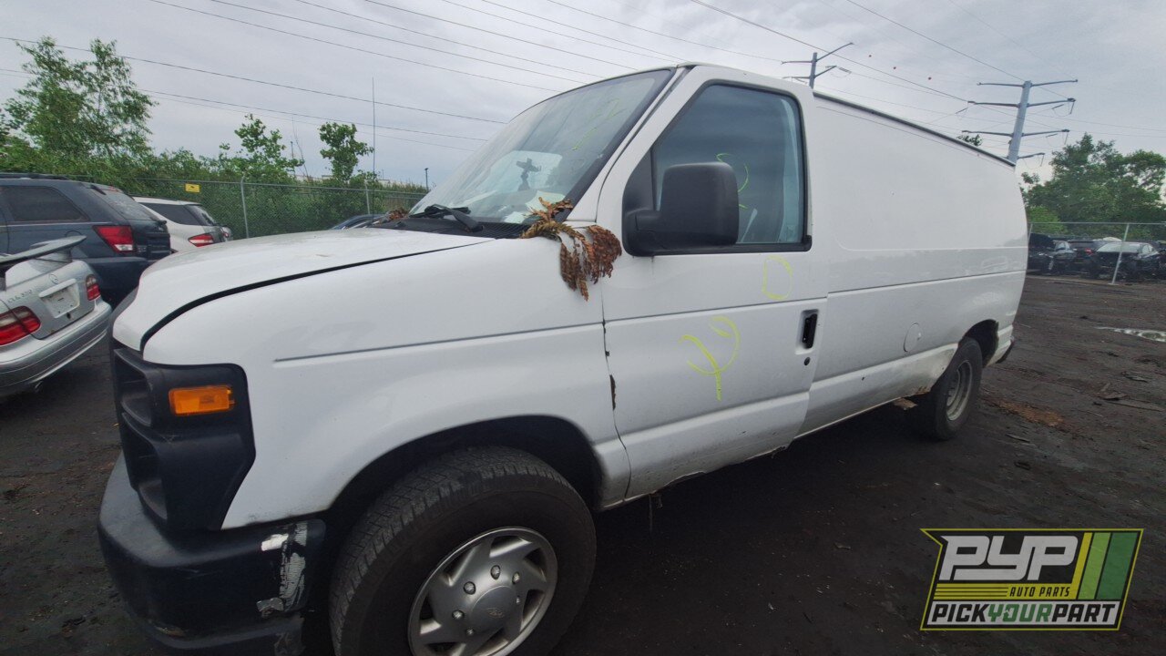 Photo of 2011 Ford E-150