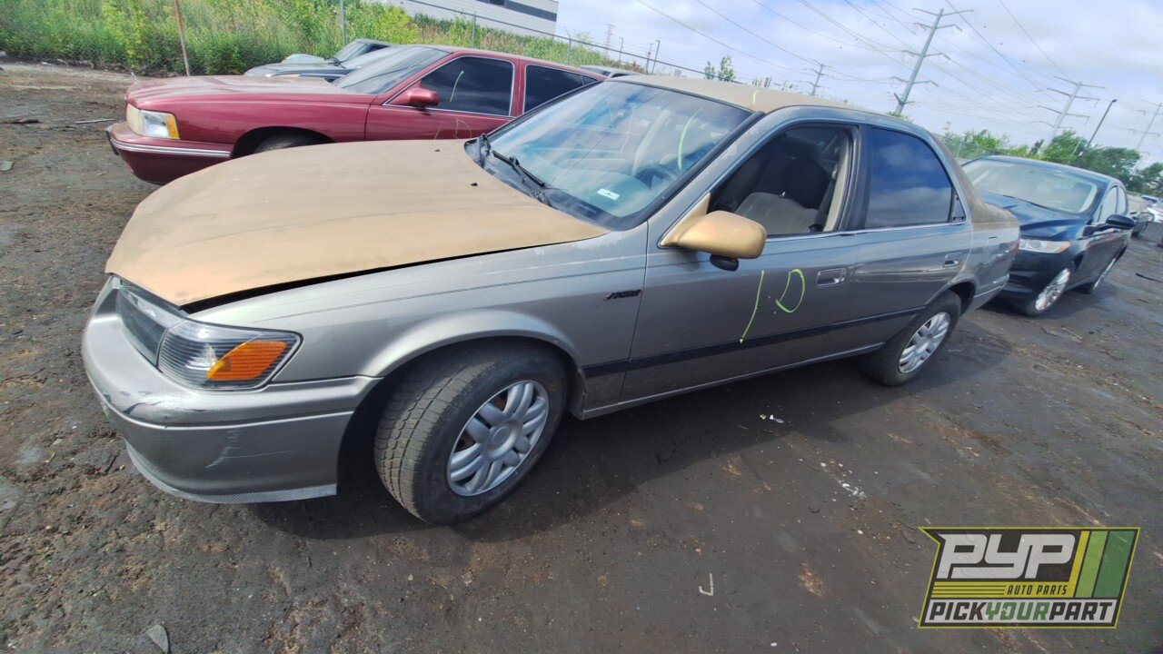 Photo of 2000 Toyota Camry