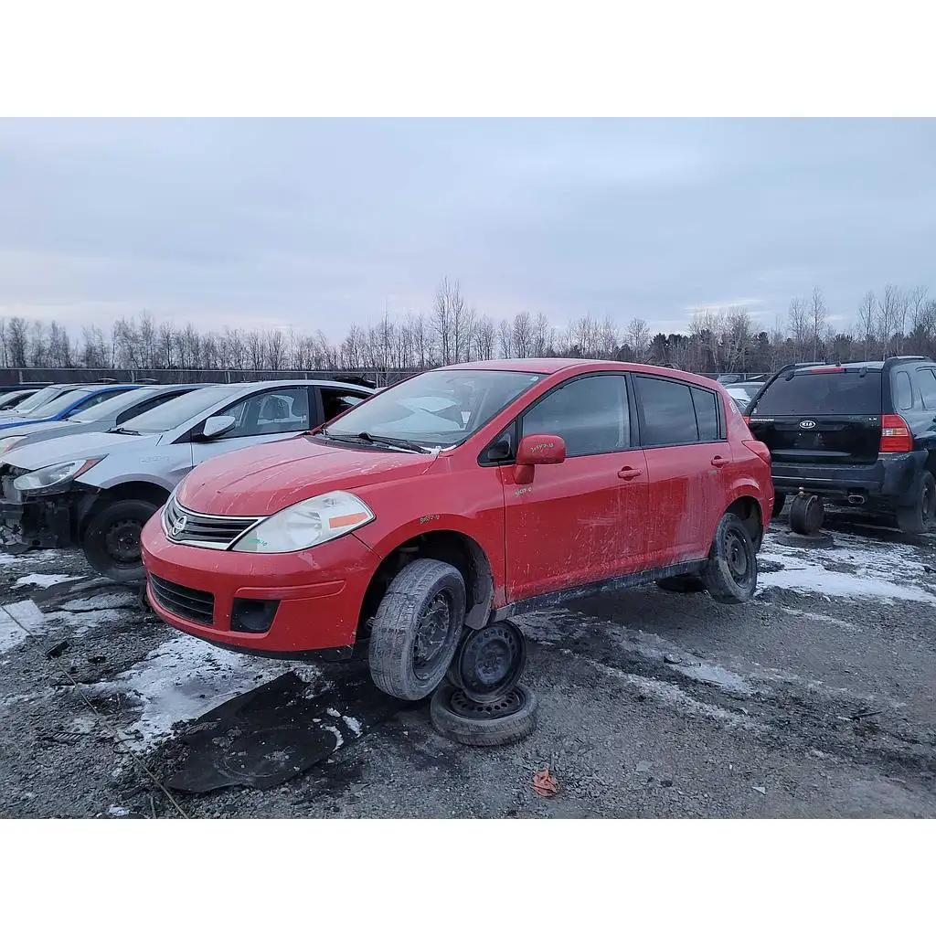 Photo of 2010 Nissan Versa