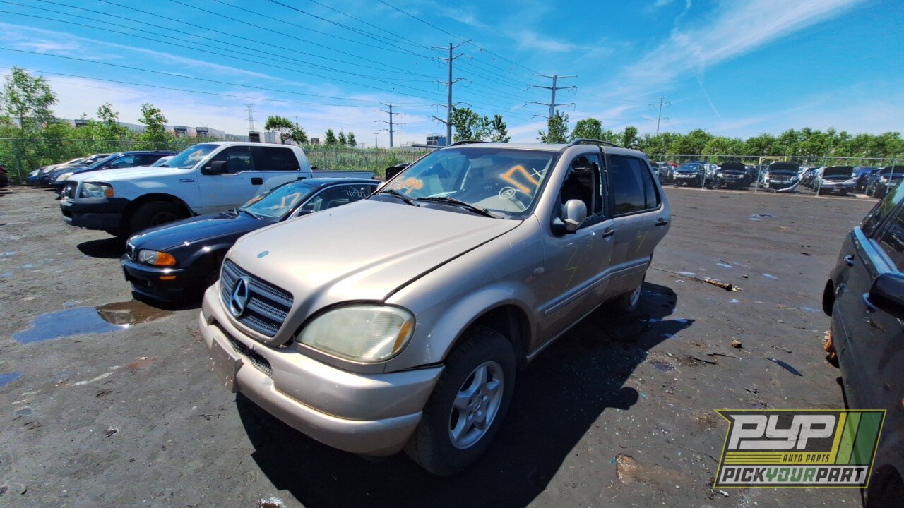 Photo of 2001 Mercedes-Benz Ml320