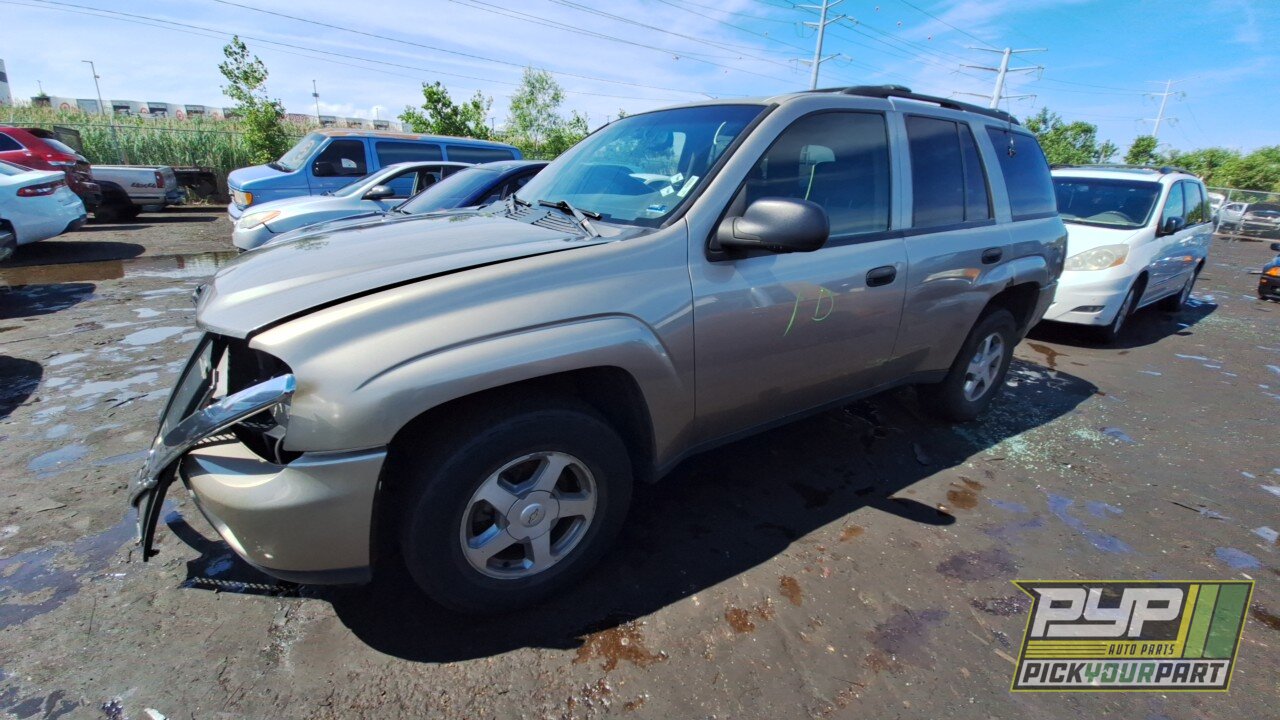 Photo of 2002 Chevrolet Trailblazer