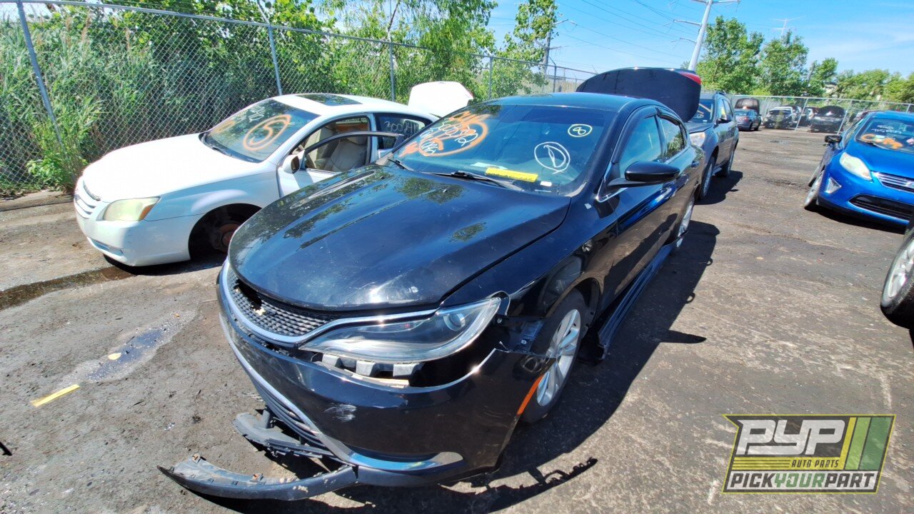 Photo of 2015 Chrysler 200