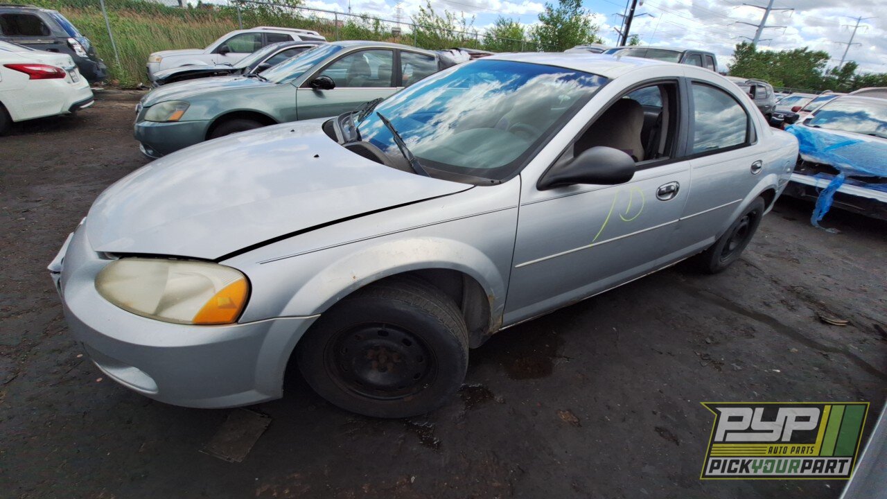 Photo of 2004 Dodge Stratus
