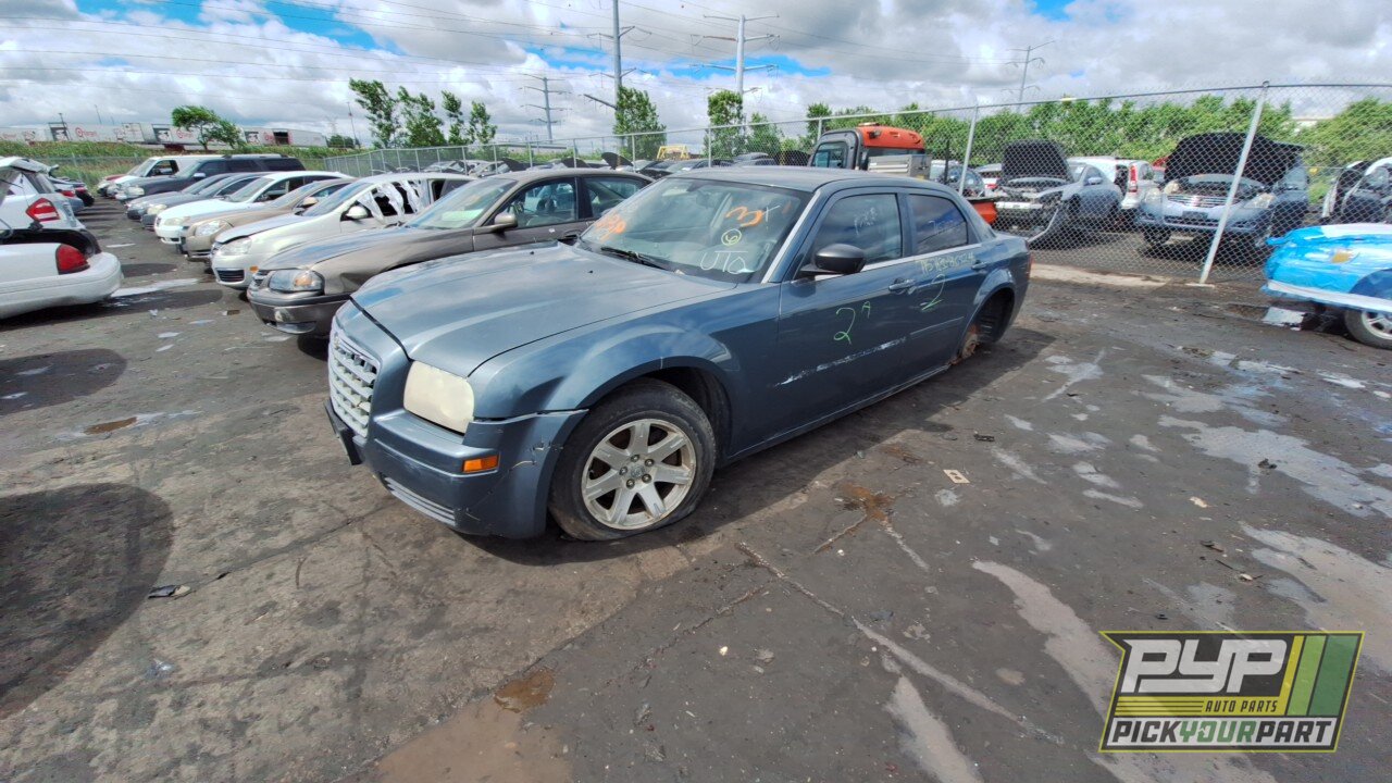 Photo of 2005 Chrysler 300