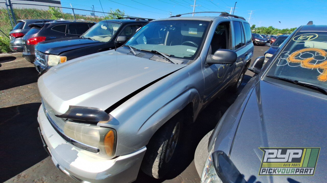 Photo of 2004 Chevrolet Trailblazer