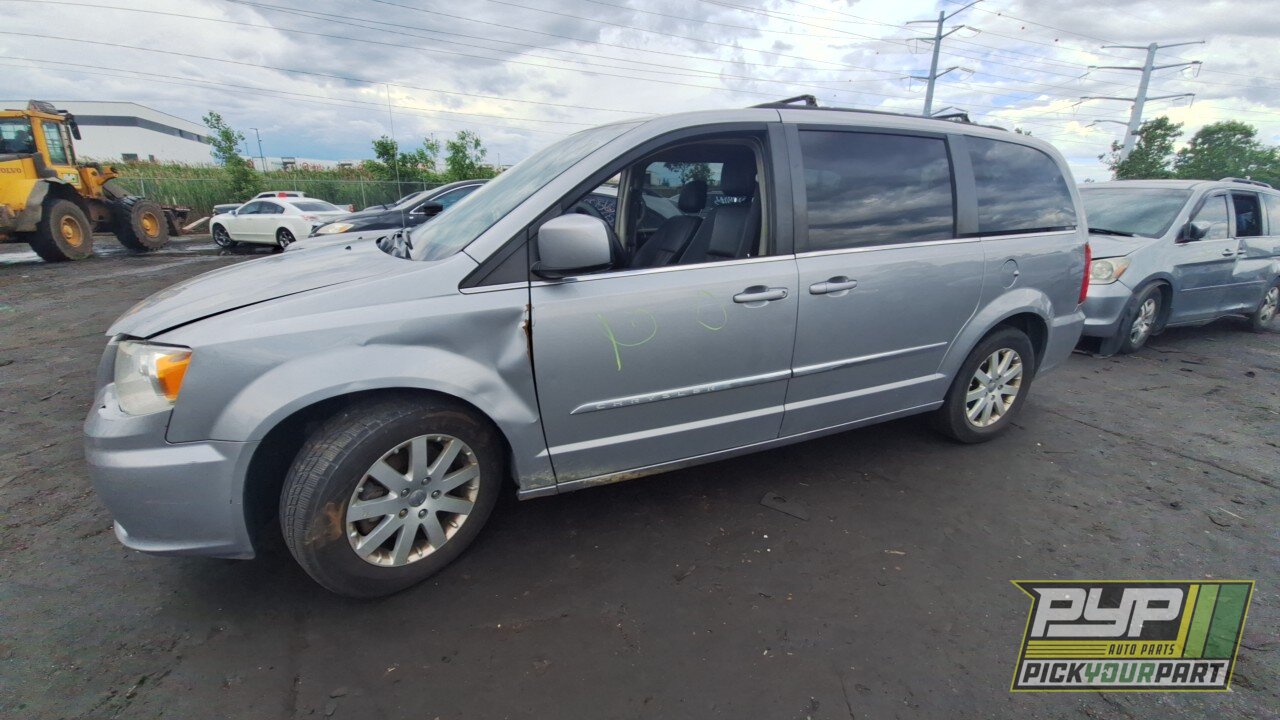 Photo of 2016 Chrysler Town & Country