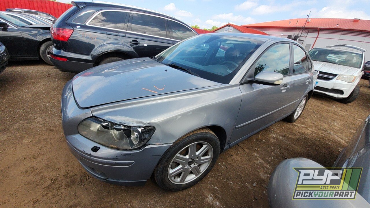 Photo of 2004 Volvo S40