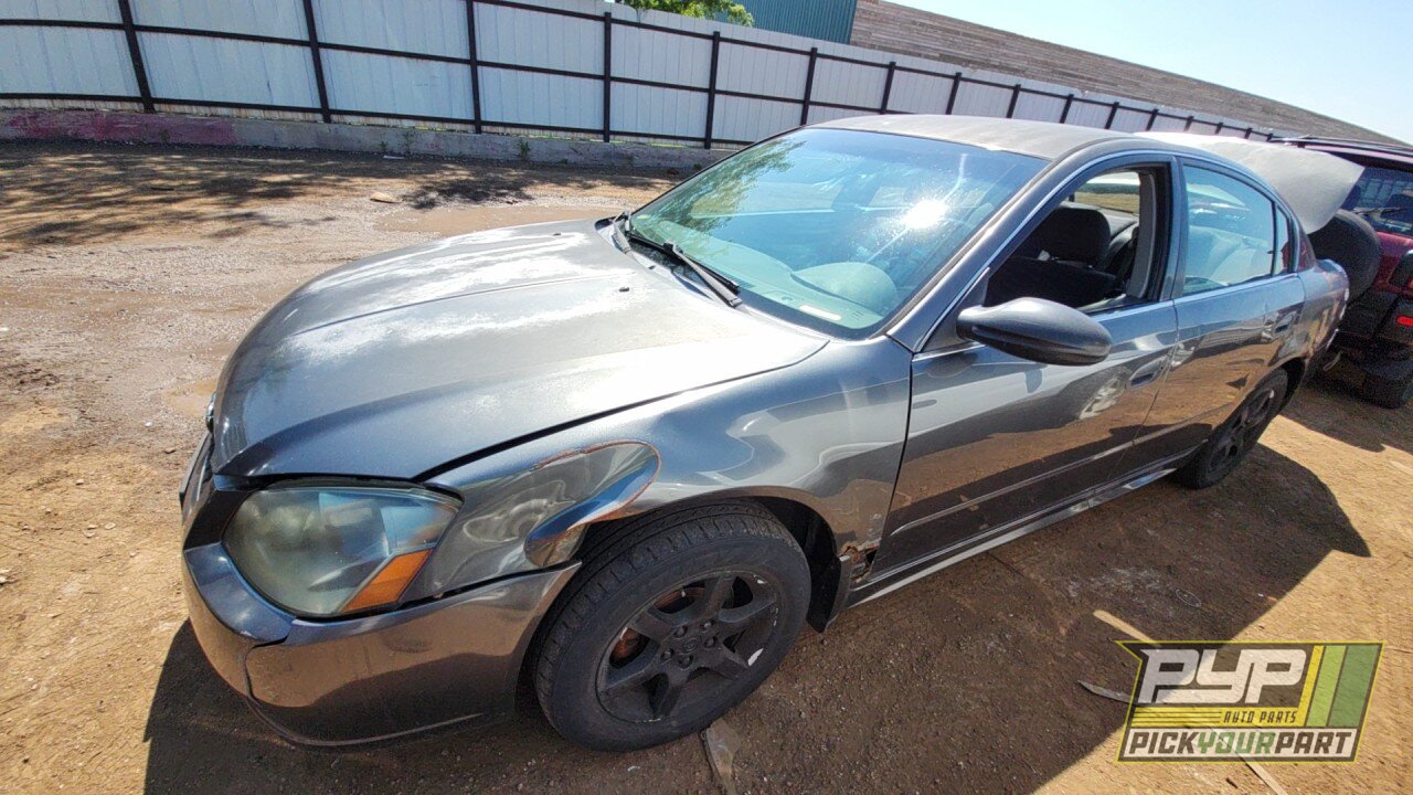 Photo of 2005 Nissan Altima