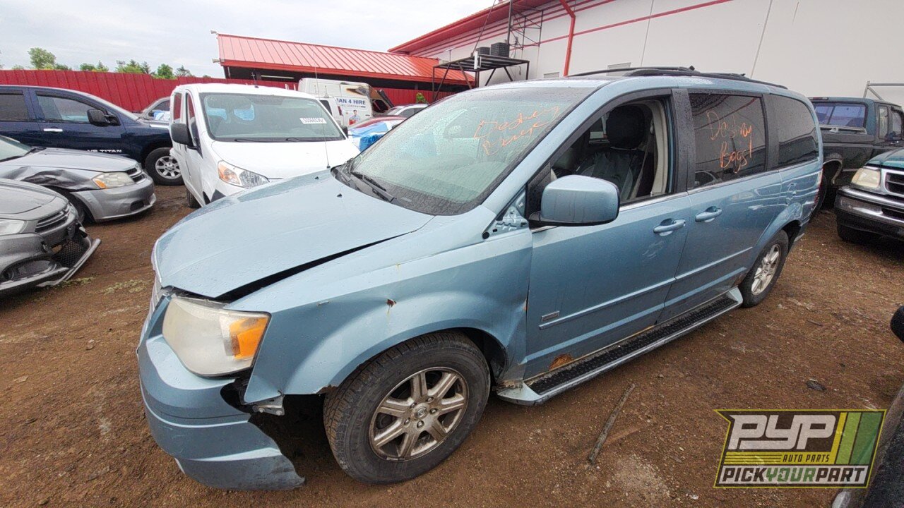 Photo of 2008 Chrysler Town & Country
