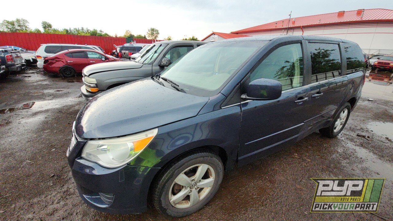 Photo of 2009 Volkswagen Routan