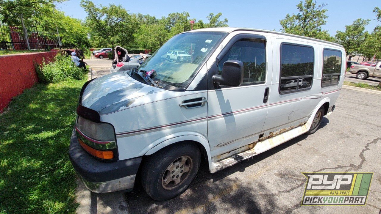 Photo of 2004 Chevrolet Express 1500