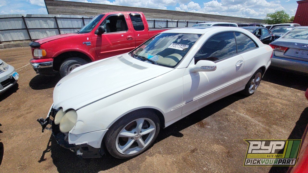 Photo of 2005 Mercedes-Benz Clk320