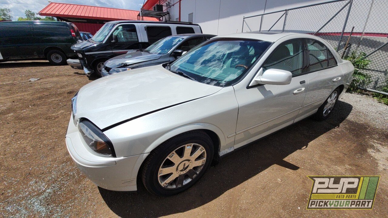 Photo of 2004 Lincoln Ls
