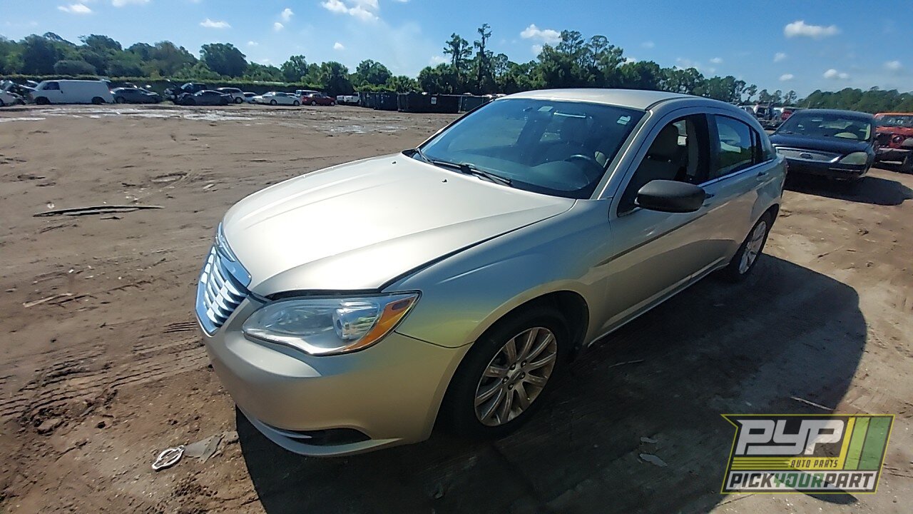 Photo of 2013 Chrysler 200