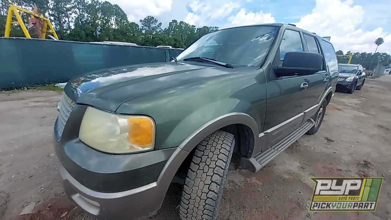 Photo of 2004 Ford Expedition
