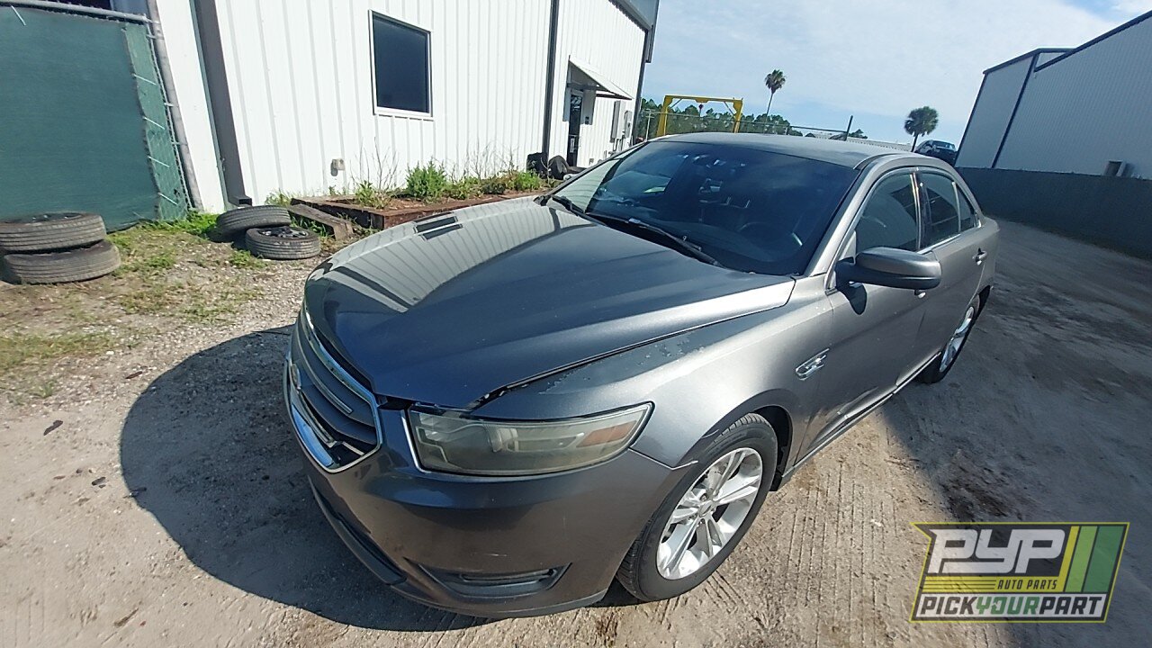 Photo of 2013 Ford Taurus