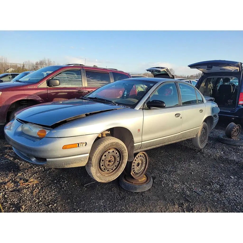 Photo of 2001 Saturn Sl