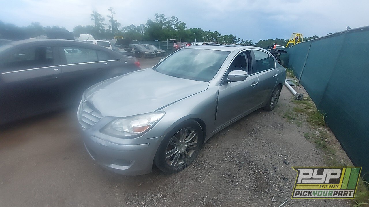 Photo of 2010 Hyundai Genesis