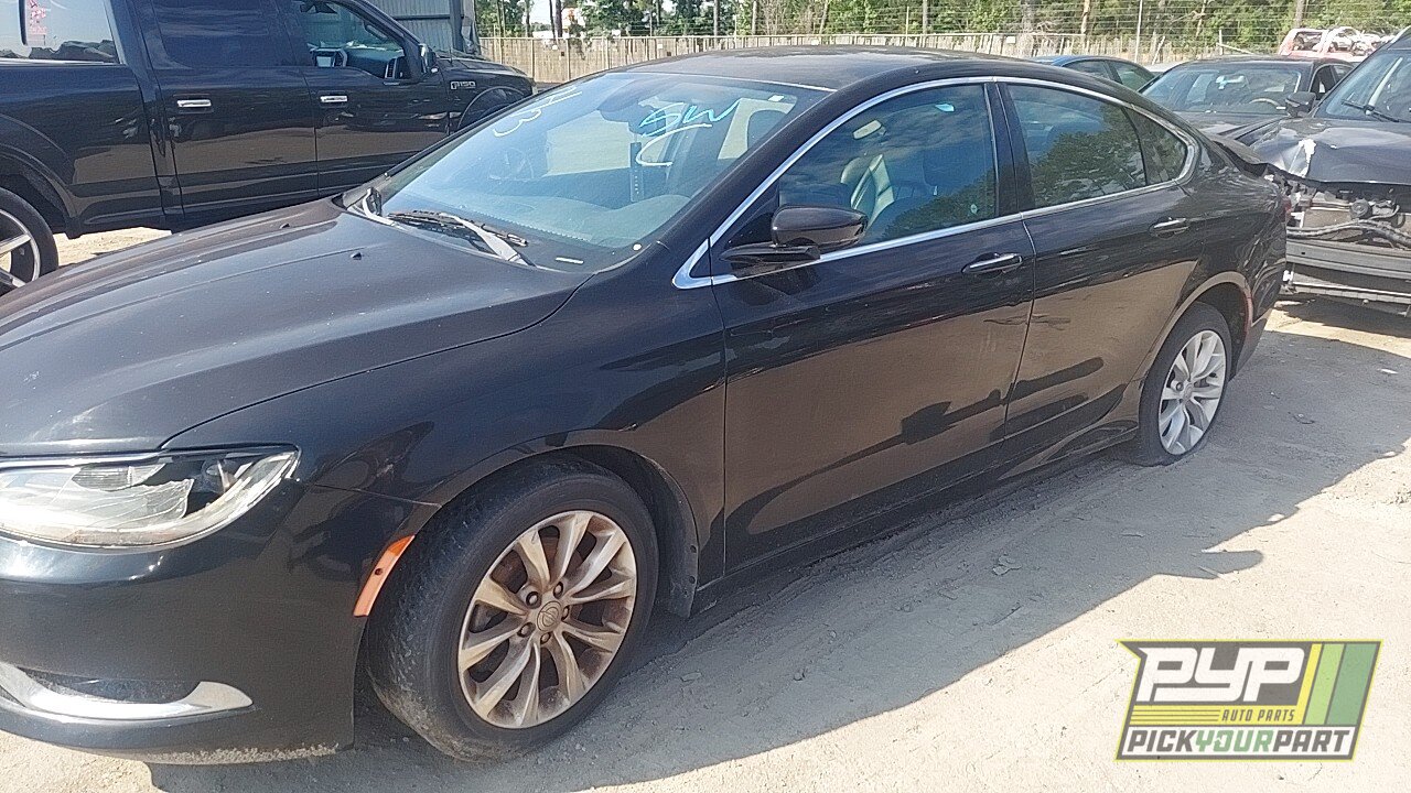 Photo of 2015 Chrysler 200