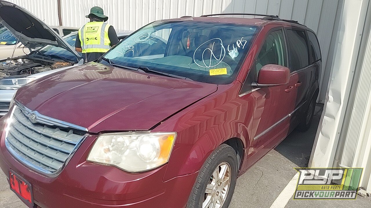 Photo of 2009 Chrysler Town & Country