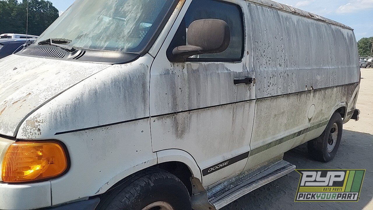 Photo of 2003 Dodge Ram 1500 Van