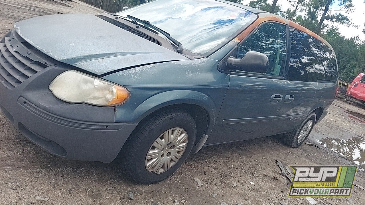 Photo of 2006 Chrysler Town & Country
