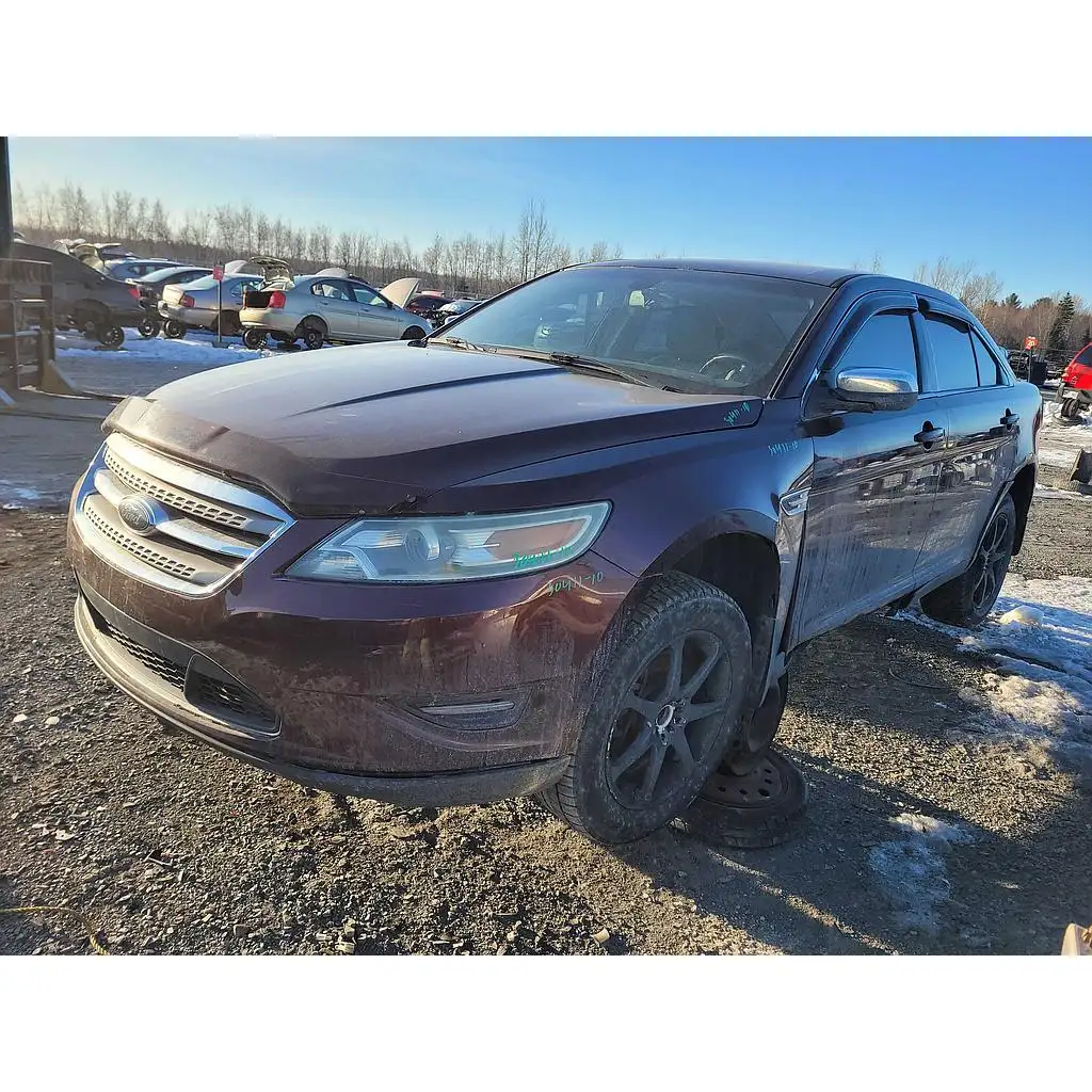 Photo of 2010 Ford Taurus