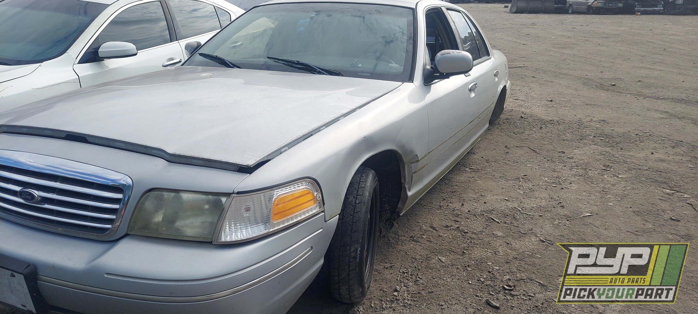 Photo of 1998 Ford Crown Victoria