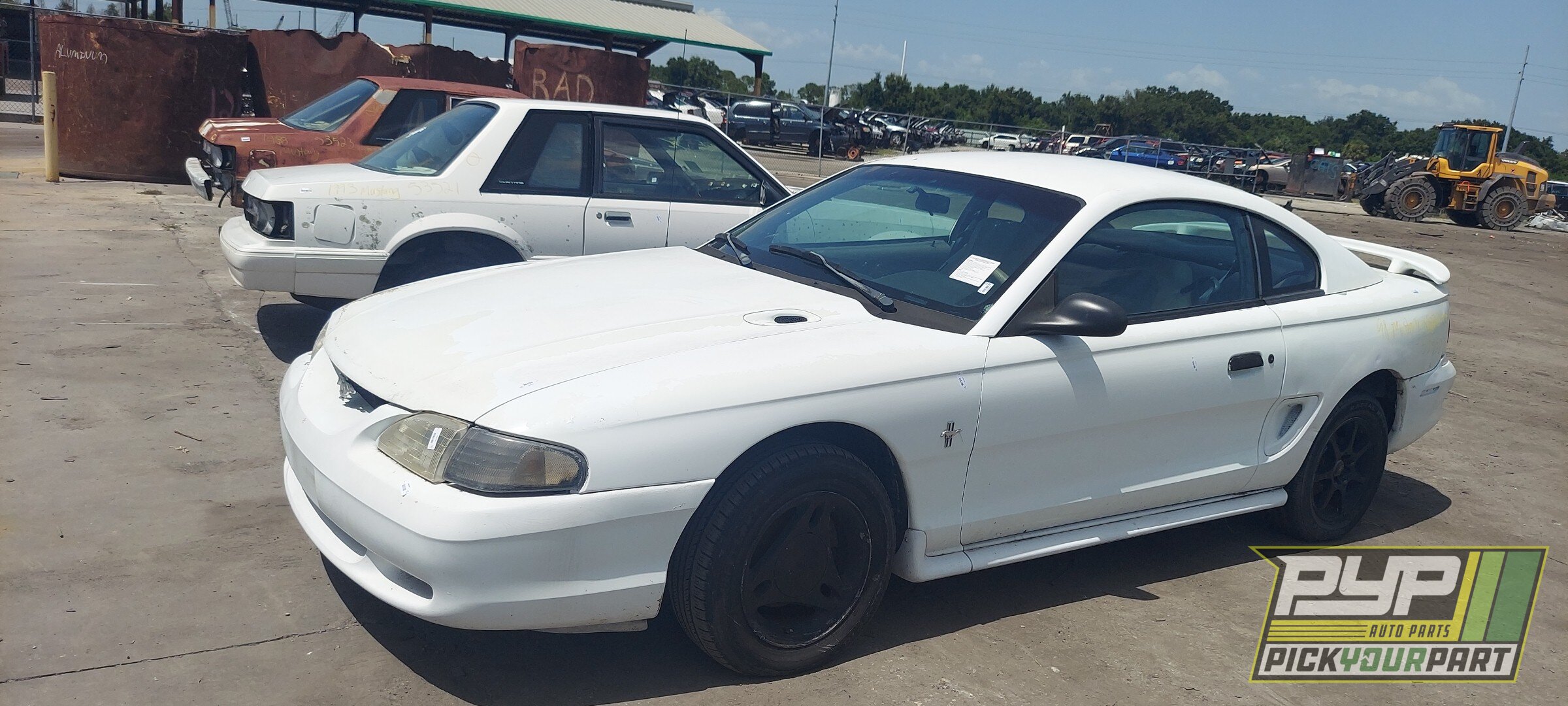 Photo of 1998 Ford Mustang