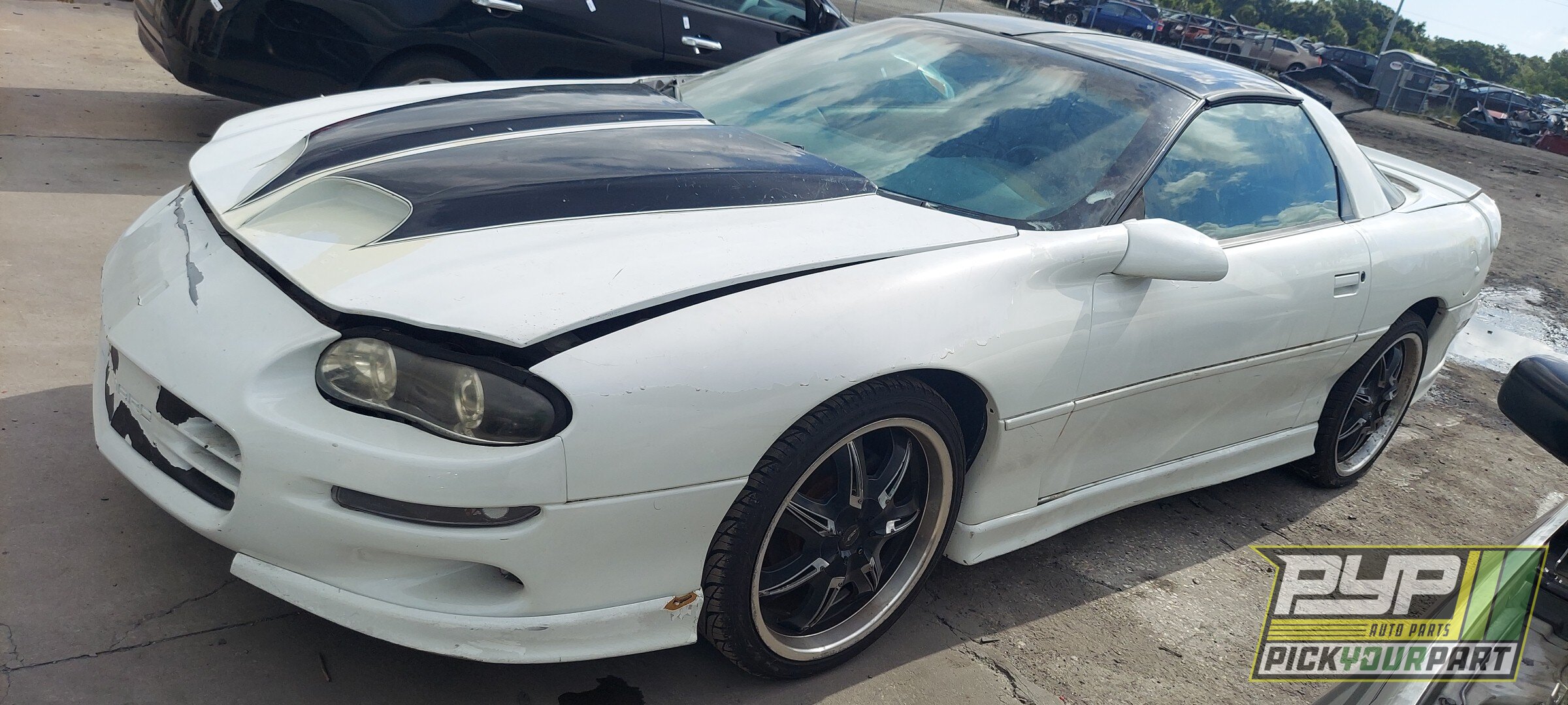 Photo of 1999 Chevrolet Camaro
