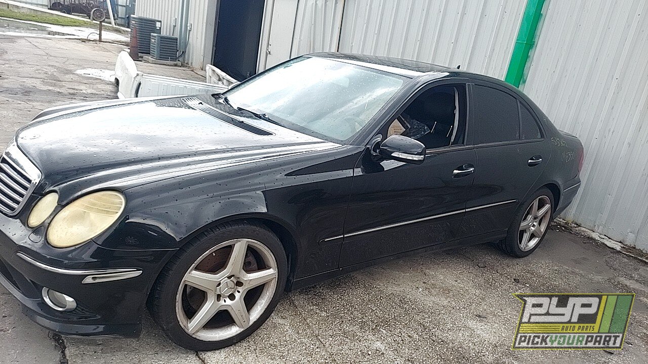 Photo of 2009 Mercedes-Benz E350