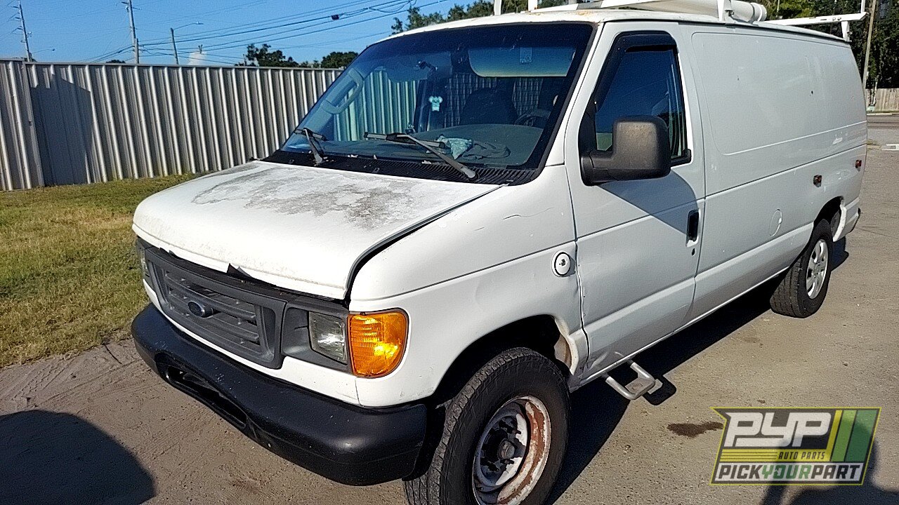 Photo of 2005 Ford E-250