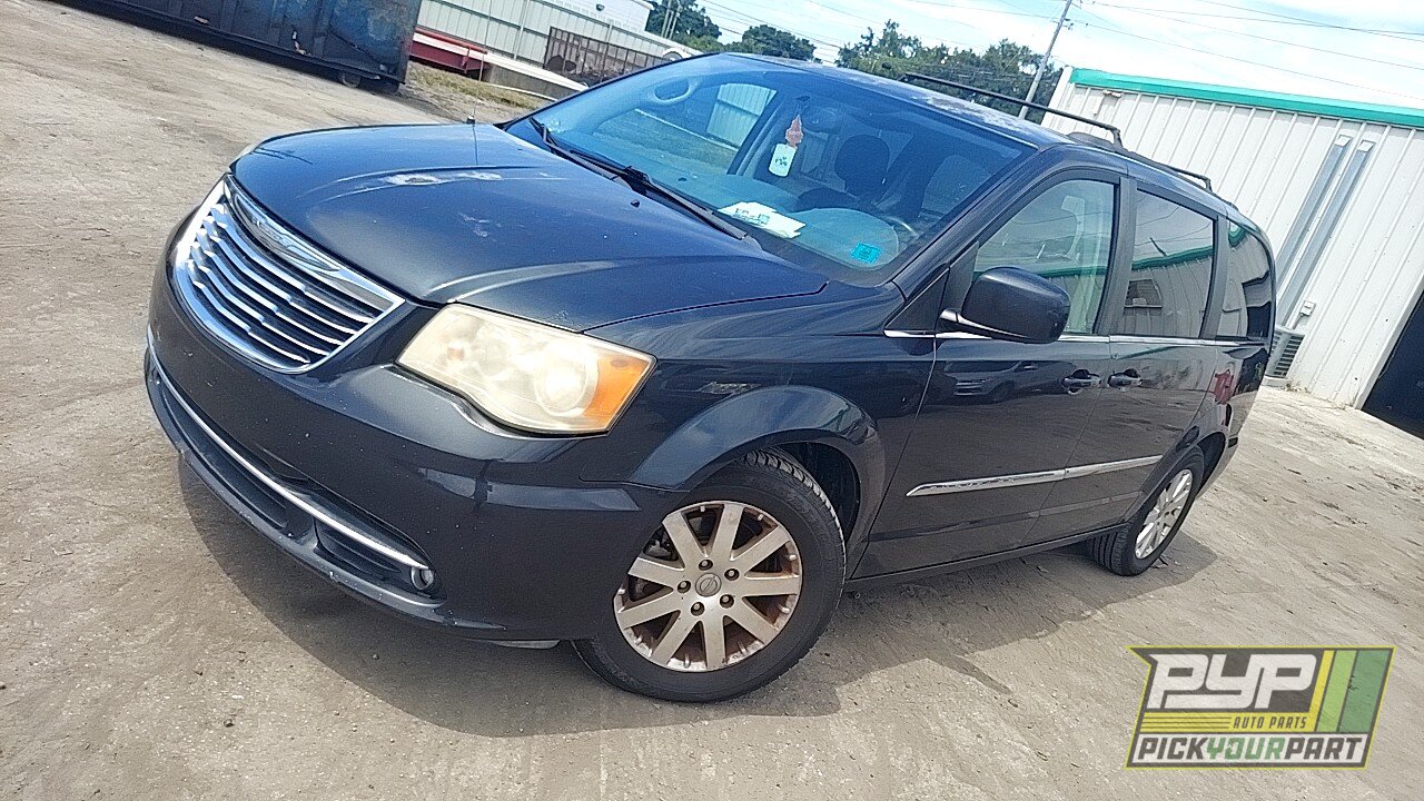 Photo of 2014 Chrysler Town & Country