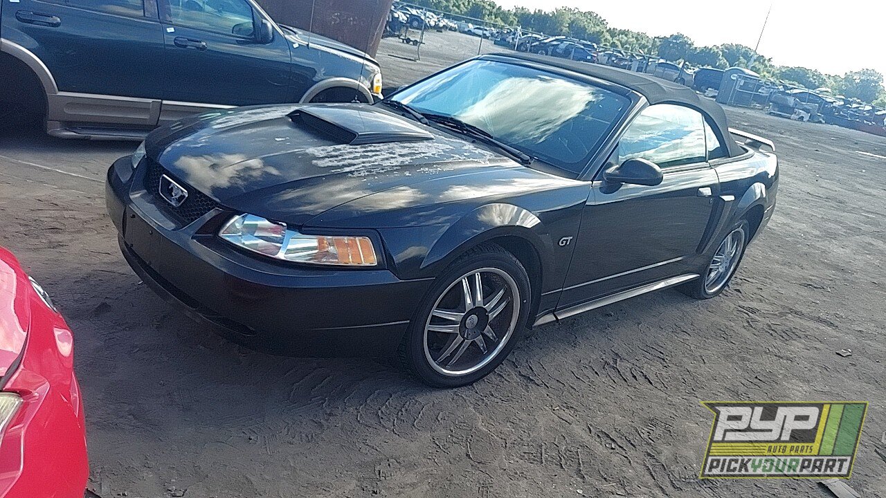 Photo of 2001 Ford Mustang