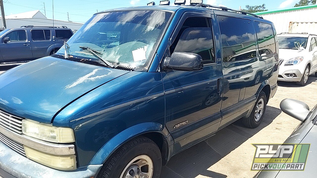 Photo of 2002 Chevrolet Astro