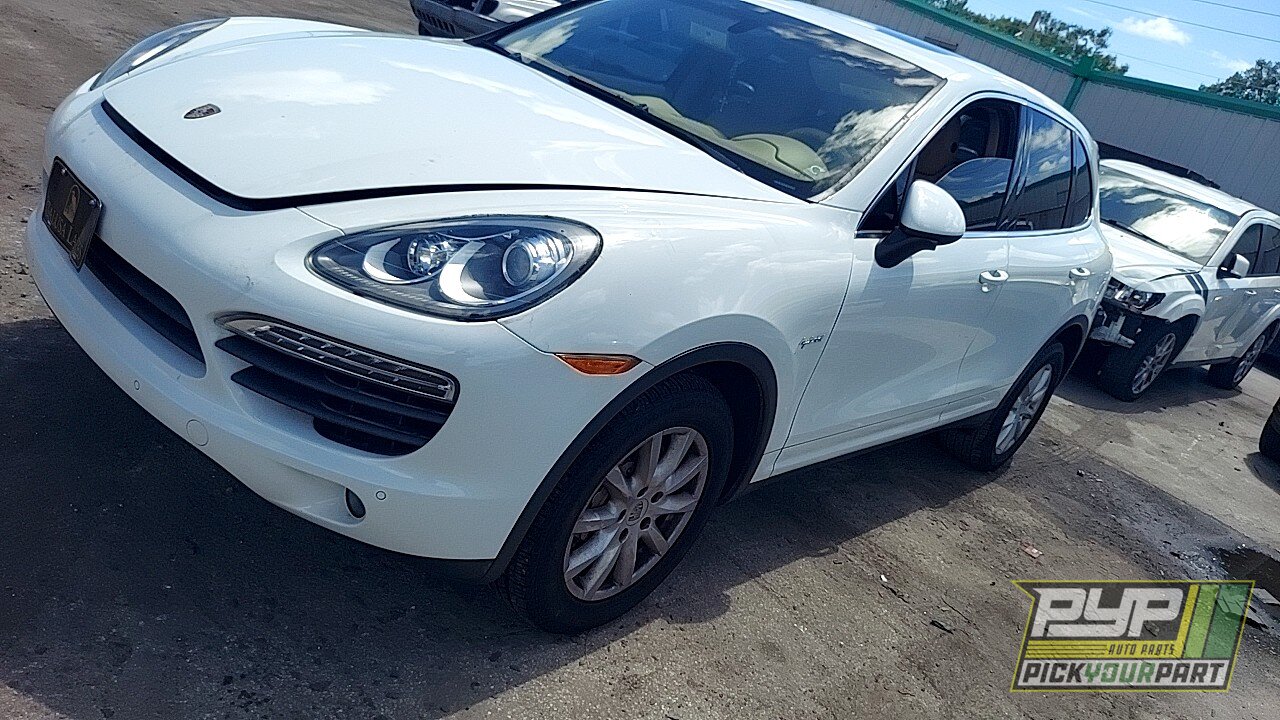 Photo of 2013 Porsche Cayenne