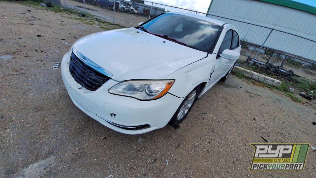 Photo of 2013 Chrysler 200