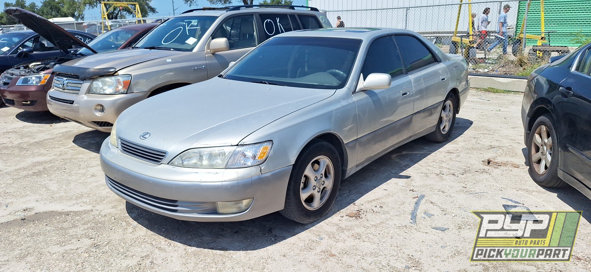 Photo of 1999 Lexus Es300