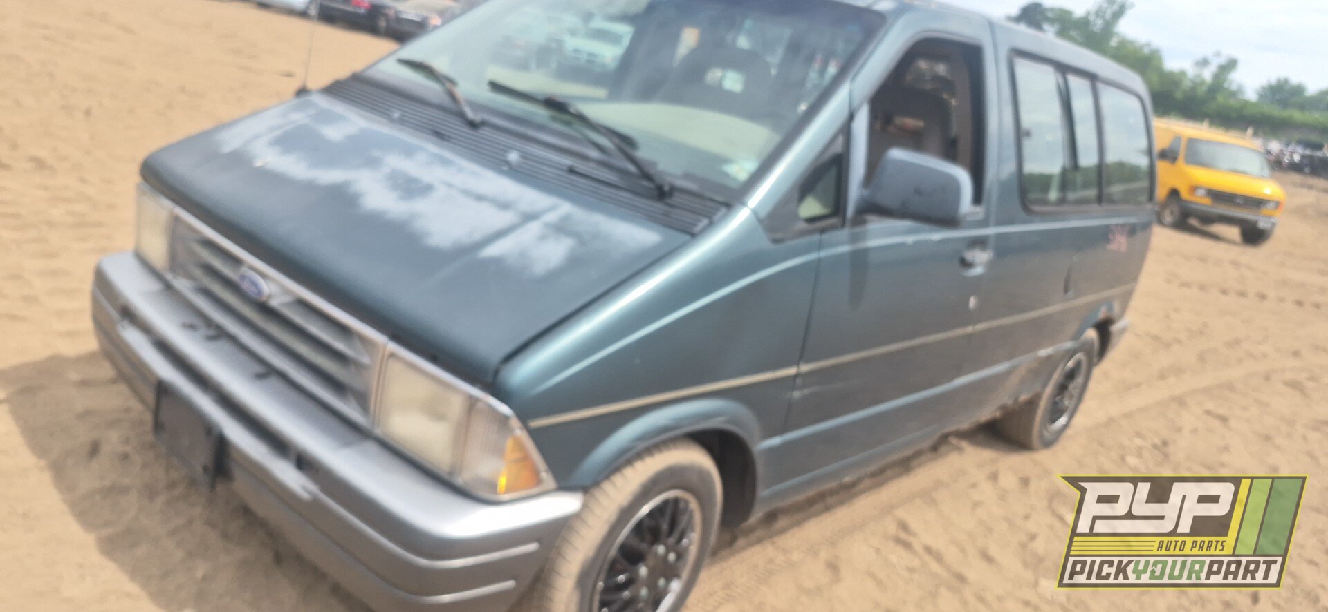 Photo of 1997 Ford Aerostar