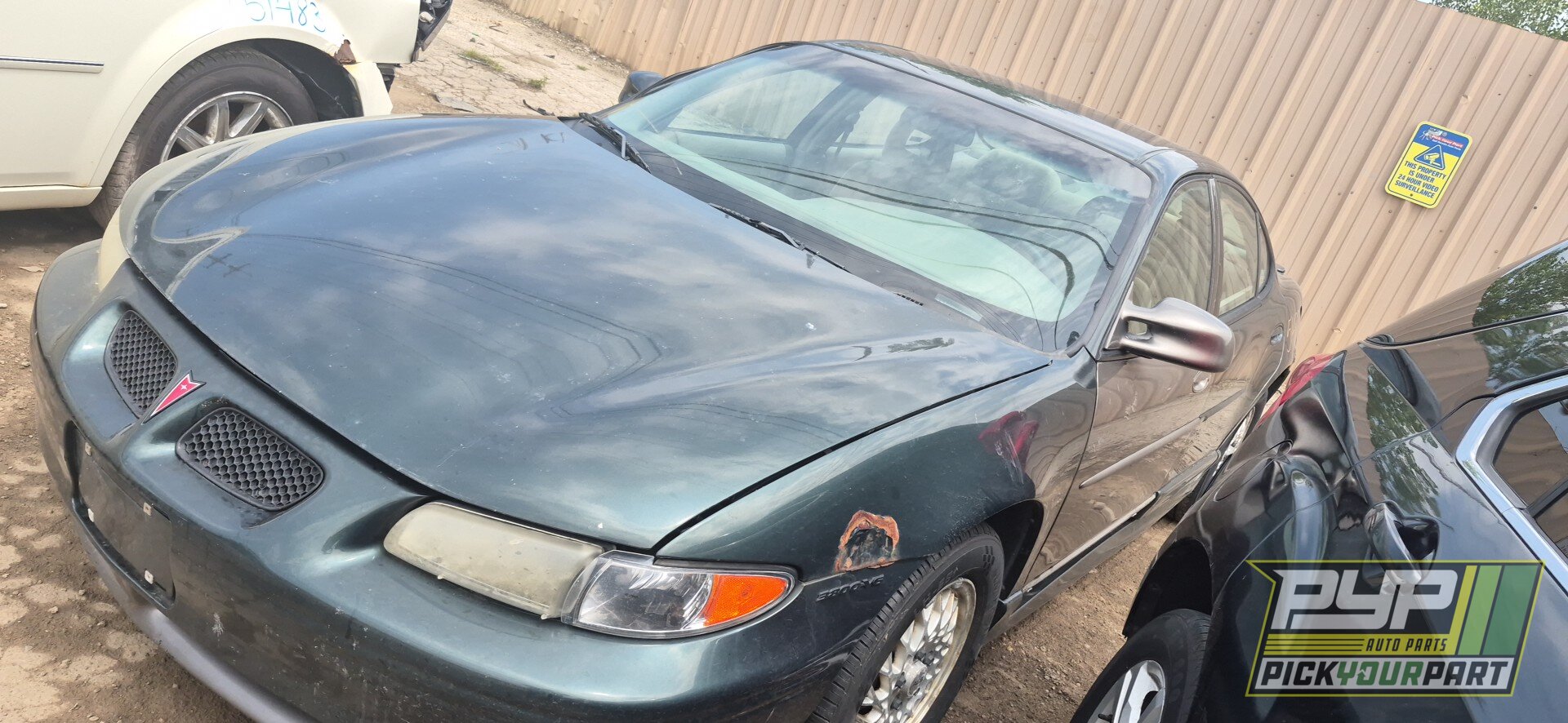 Photo of 1998 Pontiac Grand Prix