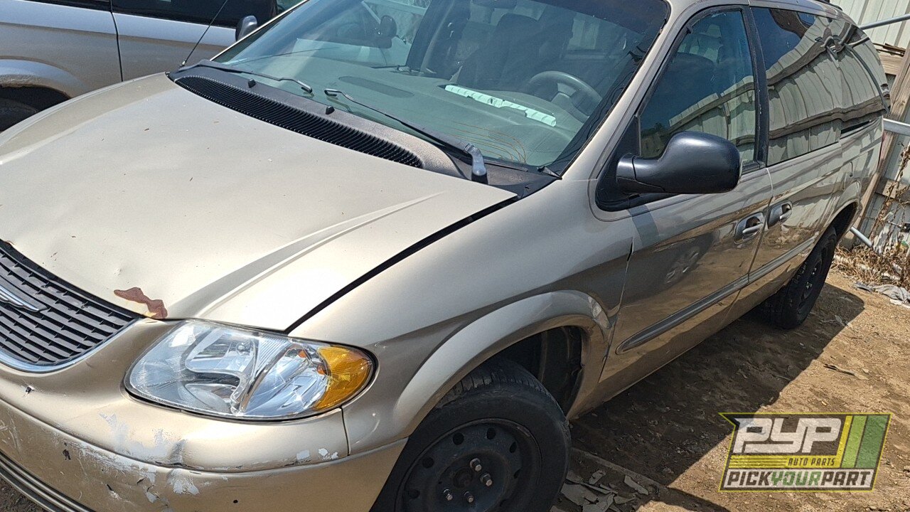Photo of 2002 Chrysler Town & Country