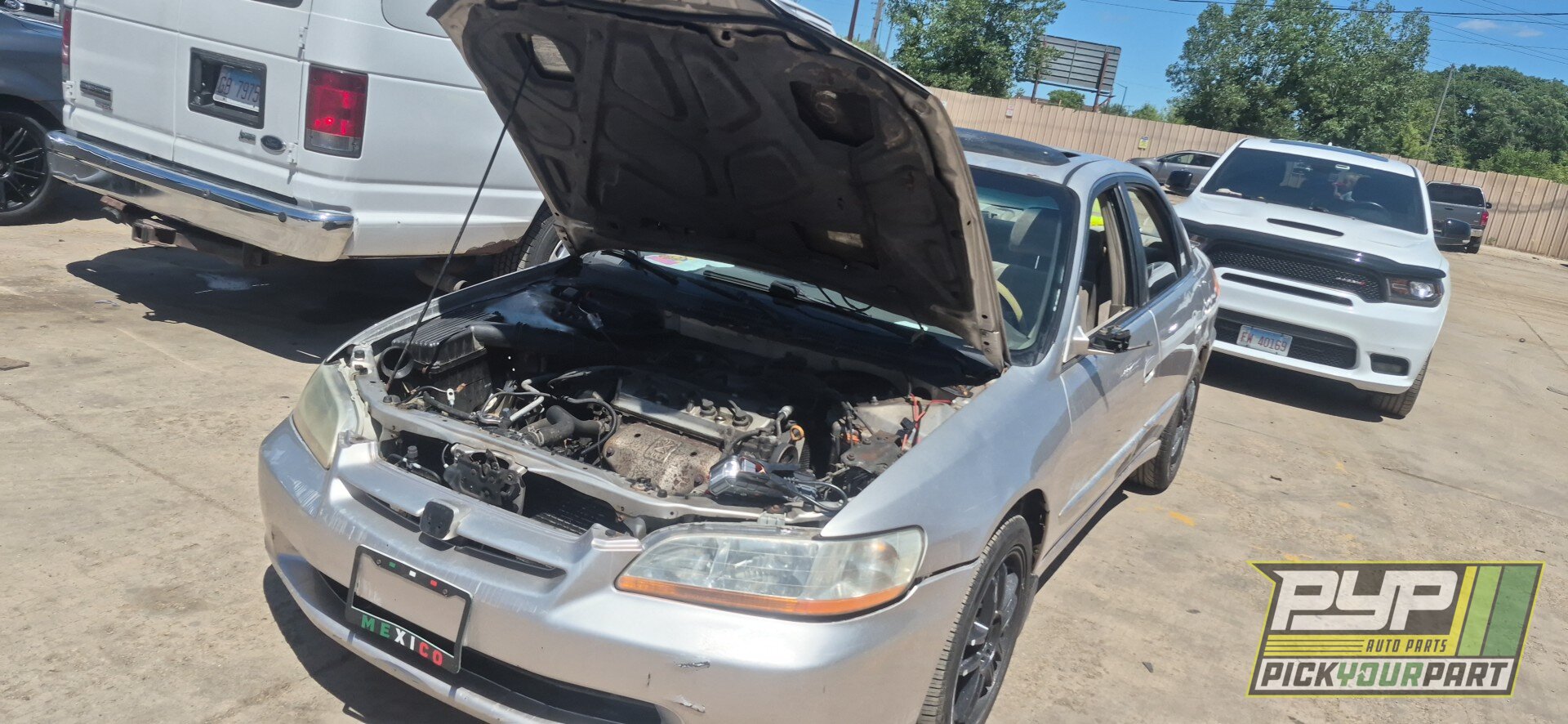 Photo of 1999 Honda Accord