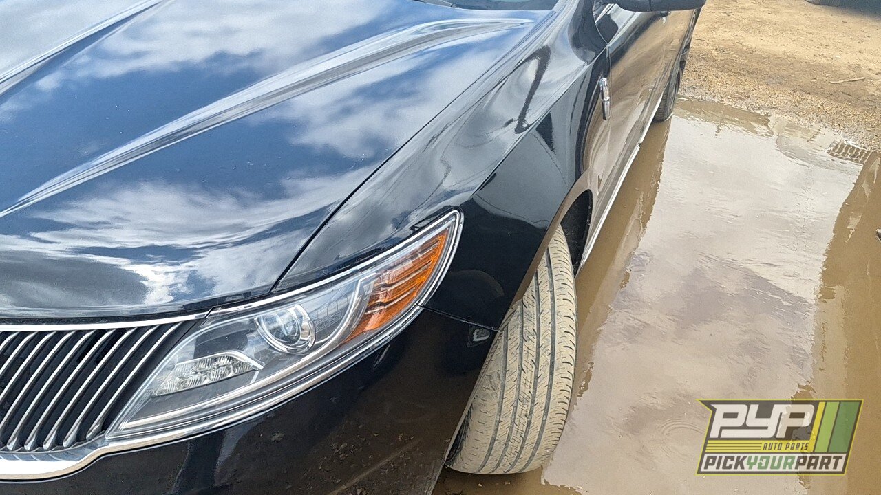 Photo of 2016 Lincoln Mks