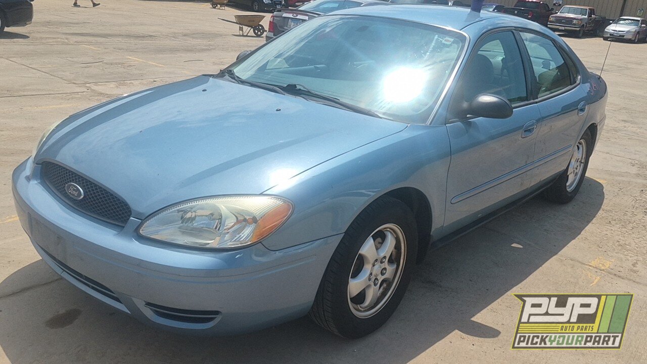 Photo of 2005 Ford Taurus