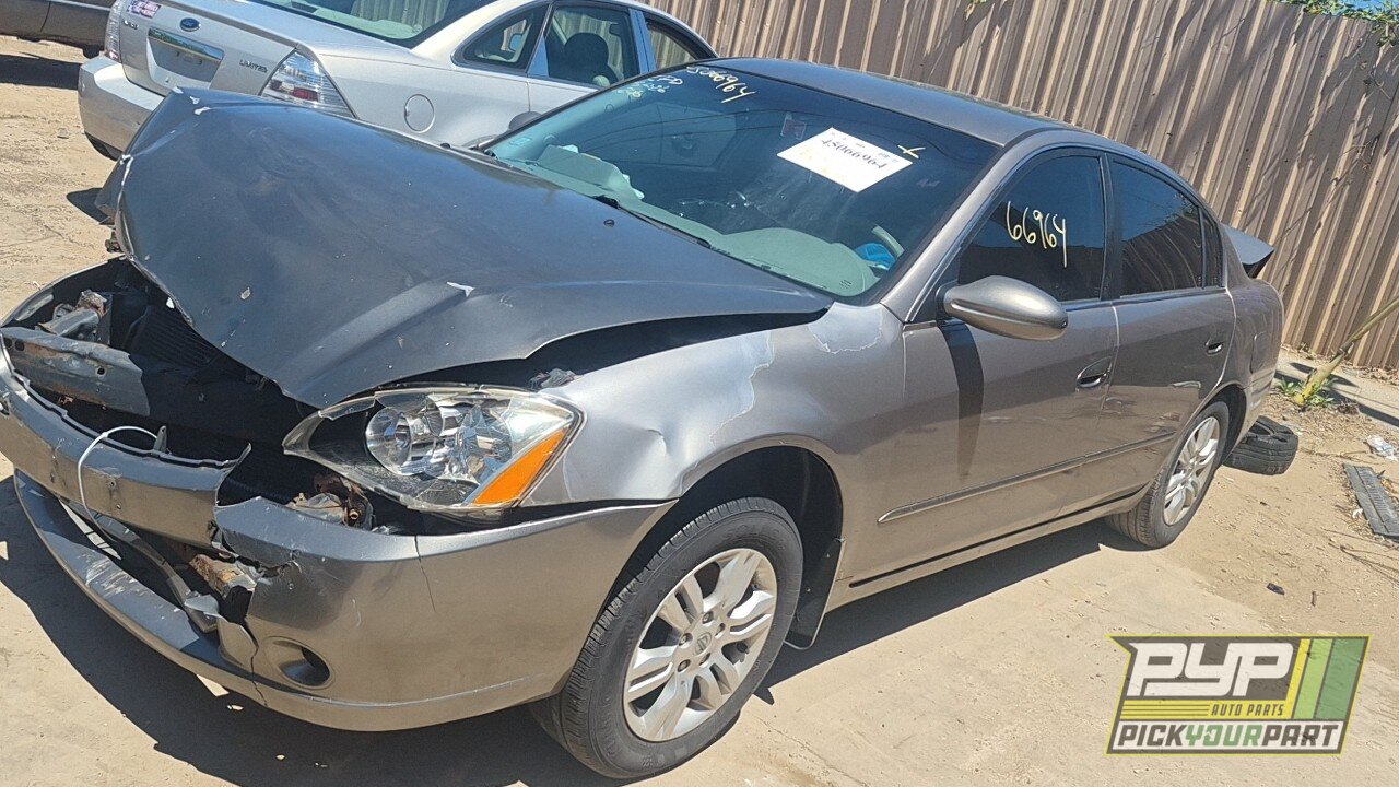 Photo of 2004 Nissan Altima
