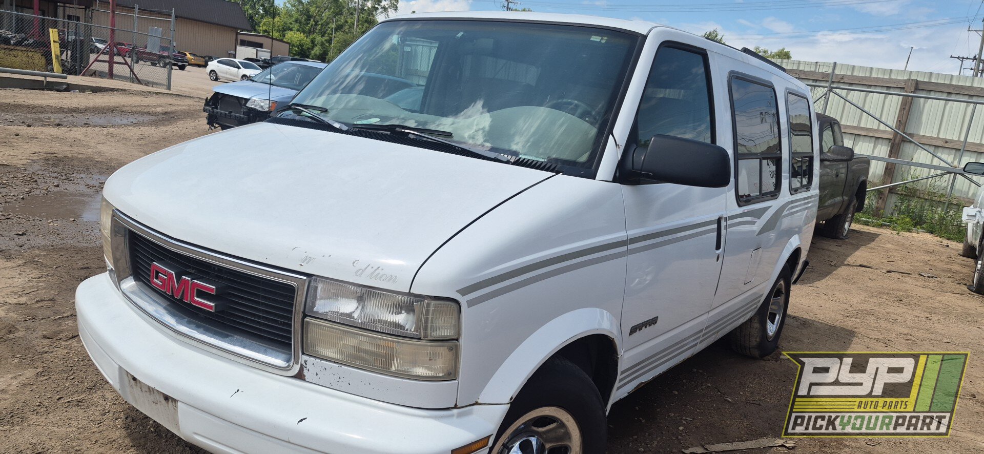Photo of 1998 Gmc Safari