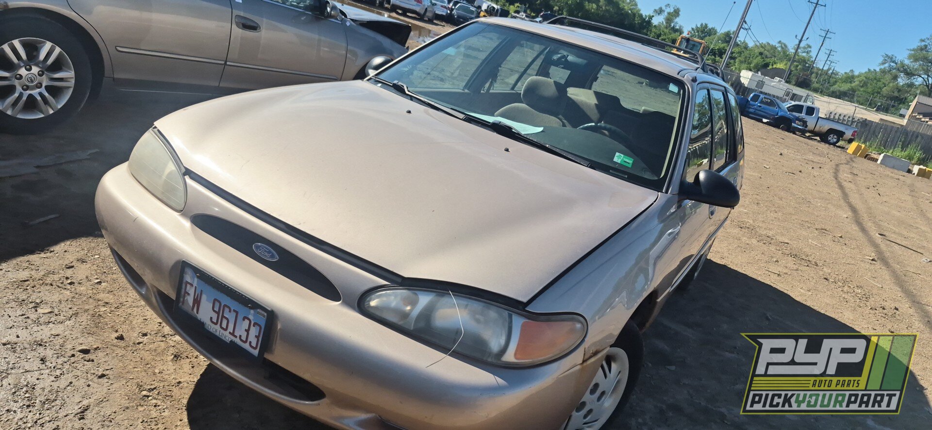 Photo of 1997 Ford Escort